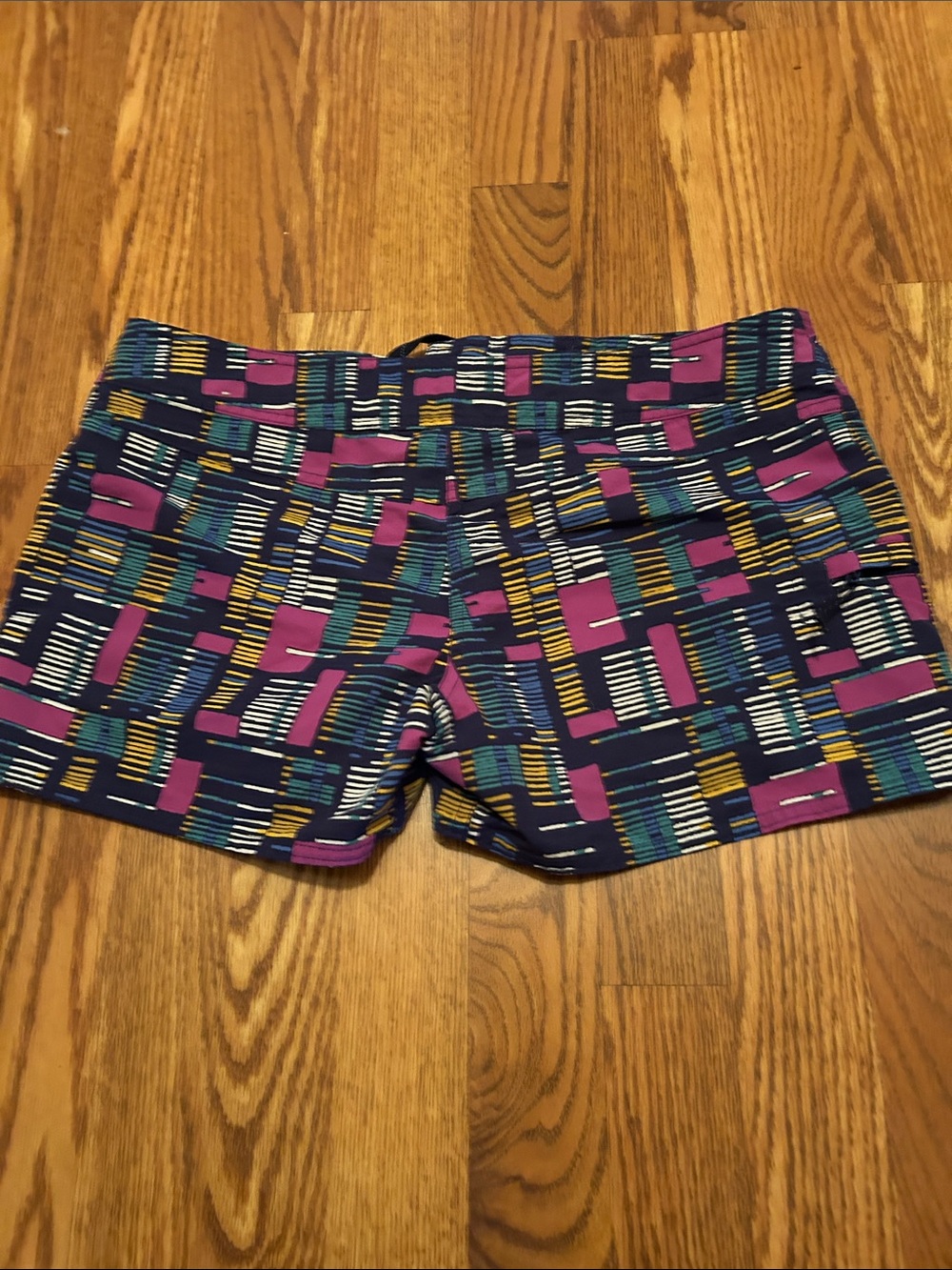 Patagonia Navy Multi-Color Patterned Bike Shorts - Picture 7 of 8